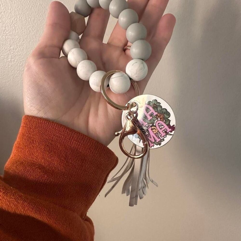 Women's Accessory - Picture 2 of 2